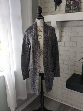 **3/$10** Tribal Sweater Size XS